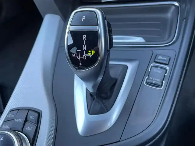 ＢＭＷ ３２０ｄ Mスポーツ 青森県 2015(平27)年 15.3万km サファイアブラックP 純正HDDナビ/（Bluetooth・CD・DVD・AUX・USB）/バックカメラ/アダプティブクルーズコントロール/レーンキープアシスト/メモリー付パワーシート/ミラー一体型ETC/純正アルミホイール18インチ/革巻きステアリング/ステアリングスイッチ/パドルシフト/MTモード付AT/ウインカーミラー/電動リアゲート/オートLEDライト/フォグランプ/コーナーセンサー/プッシュスタート/スマートキー/ABS/横滑り防止機能/盗難防止/取説/保証書