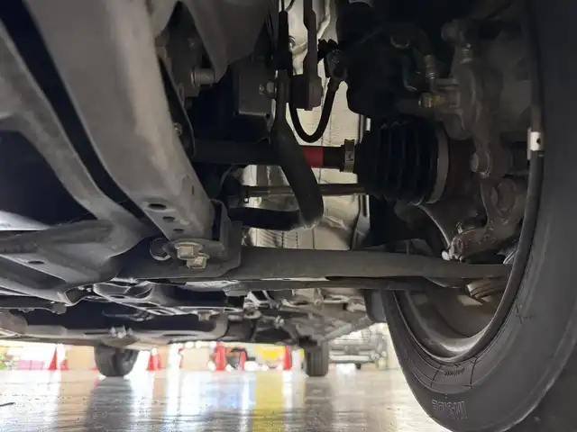 ホンダ Ｎ ＢＯＸ G L ターボ ホンダセンシング 三重県 2018(平30)年 2.2万km モーニングミストブルーM ガソリン・ターボ/FF/MTモード付インパネCVT/純正 8インチナビ VXU-195NBi/（CD/DVD/FM/AM/TV/SD/MusicRack/iPod/USB/Bluetooth/CarPlay）/バックカメラ/両側パワースライドドア/ドライブレコーダー 前方/ビルトイン ETC/Honda SENSING/・衝突軽減ブレーキ［CMBS］/・車線維持支援システム［LKAS］/・路外逸脱抑制機能/・アダプティブクルーズコントロール［ACC］/・先行車発進お知らせ機能/・標識認識機能/装備/・オートライト/・LEDヘッドランプ/・パドルシフト/・オートエアコン/・ステアリングスイッチ/・2.5A 急速充電対応 USB充電ジャックx2/・電動格納ドアミラー/・リヤドアロールサンシェード/・プッシュスタート/・14インチスチールホイール＋純正ホイールキャップ/・スマートキーx2/・保/取/ナビ取/など