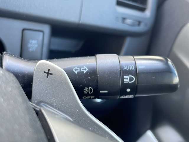 トヨタ ヴォクシー ZS 煌Ⅱ 長野県 2012(平24)年 8.7万km ブラック ・純正8インチHDDナビゲーション/CD DVD フルセグTV Bluetooth/・バックカメラ/・ビルトインETC/・ワンオーナー/・両側パワースライドドア/・パドルシフト/・ステアリングリモコン/・スマートキー/・エンジンプッシュスタート/・ウィンカーミラー/・電動格納ミラー