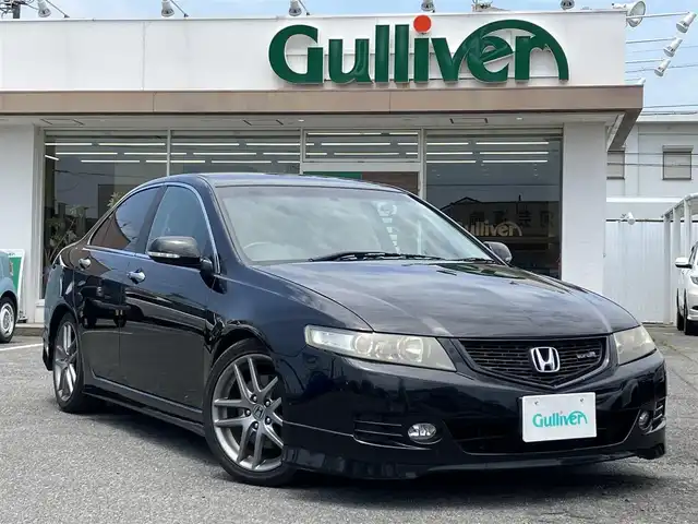 ホンダ アコード ユーロ R 三重県 2007(平19)年 14.2万km ナイトホークブラックパール ♪6速マニュアル/♪車検 令和8年8月6日迄/社外ディスプレイオーディオ/・Bluetoothオーディオ/momoステアリング/レカロシート/HIDヘッドライト/フォグライト/ウィンカーミラー/純正17インチAW/フロアマット/スモークフィルム/電格ミラー/ETC