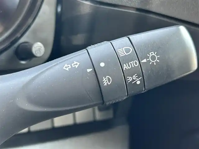 スズキ ジムニー シエラ JL 福岡県 2023(令5)年 1.8万km シフォンアイボリーM ワンオーナー/パイオニア製純正ナビ（PVH-9300DVSZ）/（AM/FM/BT/CD/DVD）/ビルトインETC/ドライブレコーダー/背面タイヤ/バックカメラ/クルーズコントロール/４WD/ダウンヒルアシストコントロール/プッシュスタート/スペアキー×１/フォグライト/純正フロアマット/純正15インチアルミホイール/衝突被害軽減システム/横滑り防止装置/保証書/取扱説明書