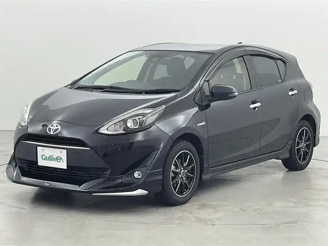 トヨタ アクア S スタイルブラック 福岡県 2018(平30)年 7.6万km ブラックマイカ モデリスタエアロ　/純正ナビ（フルセグＴＶ）　/バックカメラ　/ビルトインＥＴＣ　/コーナーセンサー　/衝突被害軽減ブレーキ　/レーンキープ　/アクセル踏み間違い防止　/オートマチックハイビーム　/社外１５インチＡＷ