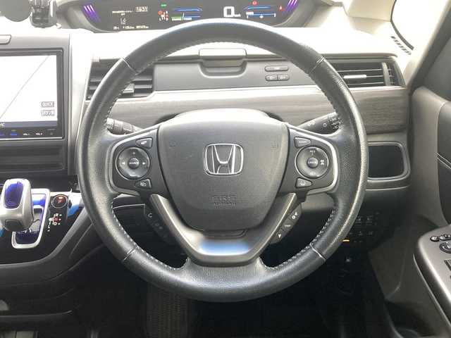 ホンダ フリード ハイブリット EX 佐賀県 2016(平28)年 9.8万km ブルーホライゾンM Gathers9インチナビ/バックカメラ/両側パワースライドドア/衝突被害軽減ブレーキ/路線逸脱警報/アダプティブクルーズコントロール/ビルトインETC/ハーフレザーシート/シートヒーター/ステアリングリモコン/ハーフレザーシート/シートヒーター/プッシュスタート/スマートキー/LEDヘッドライト/純正アルミホイール