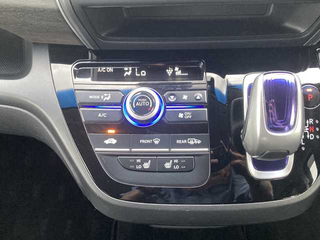 ホンダ フリード ハイブリット EX 佐賀県 2016(平28)年 9.8万km ブルーホライゾンM Gathers9インチナビ/バックカメラ/両側パワースライドドア/衝突被害軽減ブレーキ/路線逸脱警報/アダプティブクルーズコントロール/ビルトインETC/ハーフレザーシート/シートヒーター/ステアリングリモコン/ハーフレザーシート/シートヒーター/プッシュスタート/スマートキー/LEDヘッドライト/純正アルミホイール