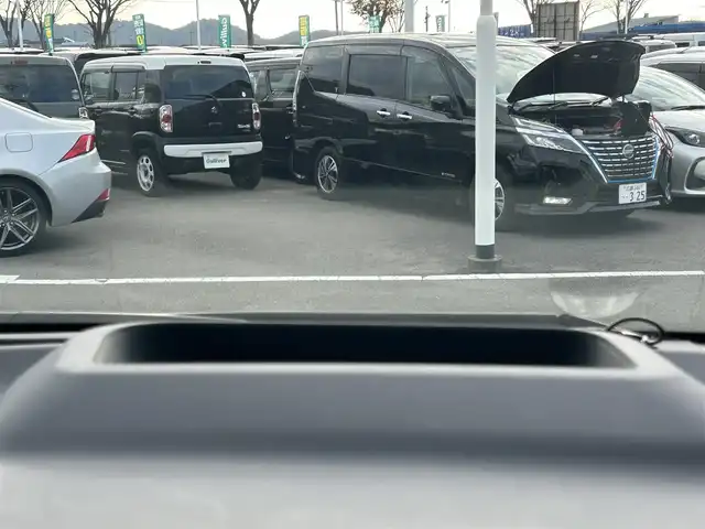 トヨタ ヴェルファイア ハイブリット Z プレミア 和歌山県 2023(令5)年 2.1万km プラチナホワイトパールマイカ モデリスタエアロ/サンルーフ/ユニバーサルステップ/シグネチャーイルミネーション/純正メーカーナビ/純正フリップダウンモニター/TVキャンセラー/デジタルインナーミラー/パノラミックビューモニター/プリクラッシュセーフティー/レーダークルーズコントロール/ブラインドスポットモニター/クリアランスソナー/両側パワースライドドア/パワーバックドア/パワーシート/シートヒーター/シートエアベンチレーション/前後ドライブレコーダー/純正アルミホイール/純正フロアマット/LEDヘッドライト/フォグランプ/オートライト/オートマチックハイビーム