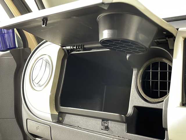スズキ ラパン X 福岡県 2009(平21)年 14.8万km ミルクティーベージュメタリック ＥＴＣ/Ｂｌｕｅｔｏｏｔｈ接続/スマートキー/ＣＤ／ＤＶＤ/前方ドライブレコーダー/プッシュスタート/フルセグ