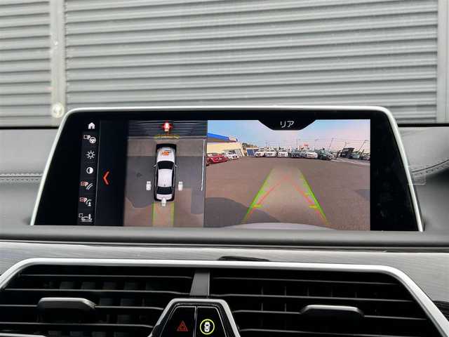 ＢＭＷ ７４０ｉ Mスポーツ 茨城県 2019(平31)年 1.4万km ミネラルホワイト サンルーフ　/ｈａｒｍａｎ／ｋａｒｄｏｎ　/HUD/ソフトクローズドア/３６０度カメラ　/ドライビングアシストプロフェッショナル　/ＡＣＣ　/ＬＤＷ　/ＬＣＷ　/ＣＴＷ　/白革　/全席シートヒーター　/ベンチレーション　/Ｍ付ＰＷシート　/ＰＷトランク　/アダプティブＬＥＤ　/ドラレコ/禁煙車