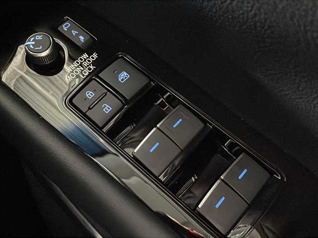 トヨタ アルファード S Cパッケージ 福岡県 2021(令3)年 3.1万km ホワイトパールクリスタルシャイン サンルーフ/純正メーカーJBLナビ/リアエンターテイメントシステム/アラウンドビューモニター/フルセグテレビ/デジタルインナーミラー/黒革シート/両側パワースライドドア/ETC/BSM/ステアリングヒーター/ドアバイザー/シートメモリー/シートヒーター/シートクーラー