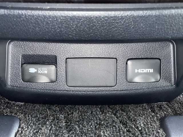 トヨタ アルファード S Cパッケージ 福岡県 2021(令3)年 3.1万km ホワイトパールクリスタルシャイン サンルーフ/純正メーカーJBLナビ/リアエンターテイメントシステム/アラウンドビューモニター/フルセグテレビ/デジタルインナーミラー/黒革シート/両側パワースライドドア/ETC/BSM/ステアリングヒーター/ドアバイザー/シートメモリー/シートヒーター/シートクーラー