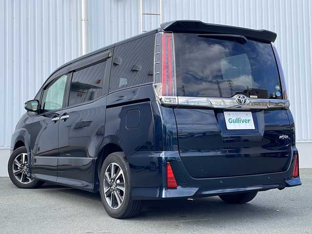 トヨタ ノア Si ダブルバイビーⅡ 三重県 2019(令1)年 6.1万km ブラッキッシュアゲハガラスフレーク 純正9型ナビ /バックカメラ /純正フリップダウンモニター /両側パワースライドドア /ビルトインETC /クルーズコントロール /レーンキープアシスト /衝突軽減ブレーキ/LEDヘッドライト /純正フロアマット/オートハイビーム /オートライト /禁煙車