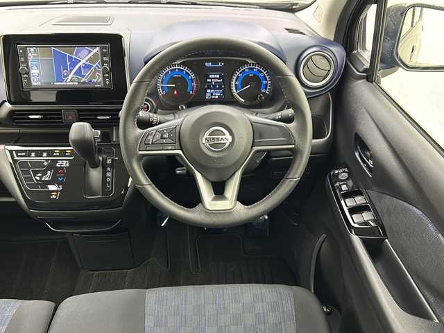 日産 デイズ ハイウェイスターX 宮城県 2022(令4)年 1.8万km フローズンバニラパール/アッシュブラウンM ワンオーナー/純正ナビ/(AM/FM/iPod/SD/TV/USB/BT/AUX/CD)/全方位カメラ/ETC2.0/プッシュスタート/スマートキー/スペアキー/オートライト/LEDヘッドライト/フォグランプ/ヘッドライトレベライザー/純正14インチアルミホイール/純正フロアマット