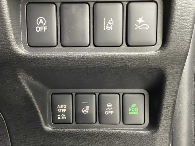 三菱 デリカＤ：５ シャモニー 大阪府 2025(令7)年 0.4万km ブラックダイヤモンド ALIPINE11型専用ナビ/【フルセグTV/Bluetooth/CD/DVD/HDMI/USB】/8人乗り/オートステップ/アラウンドビューモニター/パワーバックドア/両側パワースライドドア/ブラインドスポットモニター(BSM)/e-Assist/衝突被害軽減ブレーキ/レーダークルーズコントロール/車線逸脱警報システム/オートマチックハイビーム/後側方車両検知警報システム/前後コーナーセンサー/オートホールド/ハーフレザーシート/シートヒーター/ステアリングヒーター/パドルシフト/LEDヘッドライト/純正18インチアルミホイール/スマートキー/スペアキー1本