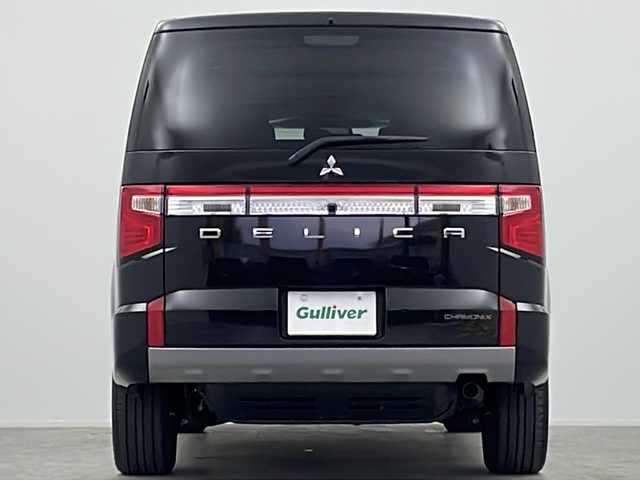 三菱 デリカＤ：５ シャモニー 大阪府 2025(令7)年 0.4万km ブラックダイヤモンド ALIPINE11型専用ナビ/【フルセグTV/Bluetooth/CD/DVD/HDMI/USB】/8人乗り/オートステップ/アラウンドビューモニター/パワーバックドア/両側パワースライドドア/ブラインドスポットモニター(BSM)/e-Assist/衝突被害軽減ブレーキ/レーダークルーズコントロール/車線逸脱警報システム/オートマチックハイビーム/後側方車両検知警報システム/前後コーナーセンサー/オートホールド/ハーフレザーシート/シートヒーター/ステアリングヒーター/パドルシフト/LEDヘッドライト/純正18インチアルミホイール/スマートキー/スペアキー1本