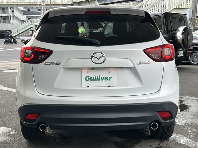 マツダ ＣＸ－５ XD 京都府 2015(平27)年 7.6万km クリスタルホワイトパールマイカ 純正ＳＤナビ　/バックサイドカメラ　/ドライブレコーダー/ＴＣＳ　　/ＭＴモード付　/LEDヘッドライト/衝突被害軽減システム　/盗難防止装置　/純正アルミホイール　/Bluetooh接続/ウィンカーミラー　/ＥＴＣ　/AACエアコン/オートライト/純正アルミホイール/エンジンスタートボタン/ＣＤ/スペアキー/リモコンキー