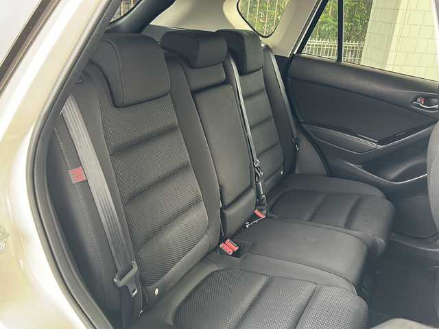 マツダ ＣＸ－５ XD 京都府 2015(平27)年 7.6万km クリスタルホワイトパールマイカ 純正ＳＤナビ　/バックサイドカメラ　/ドライブレコーダー/ＴＣＳ　　/ＭＴモード付　/LEDヘッドライト/衝突被害軽減システム　/盗難防止装置　/純正アルミホイール　/Bluetooh接続/ウィンカーミラー　/ＥＴＣ　/AACエアコン/オートライト/純正アルミホイール/エンジンスタートボタン/ＣＤ/スペアキー/リモコンキー