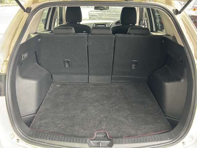 マツダ ＣＸ－５ XD 京都府 2015(平27)年 7.6万km クリスタルホワイトパールマイカ 純正ＳＤナビ　/バックサイドカメラ　/ドライブレコーダー/ＴＣＳ　　/ＭＴモード付　/LEDヘッドライト/衝突被害軽減システム　/盗難防止装置　/純正アルミホイール　/Bluetooh接続/ウィンカーミラー　/ＥＴＣ　/AACエアコン/オートライト/純正アルミホイール/エンジンスタートボタン/ＣＤ/スペアキー/リモコンキー