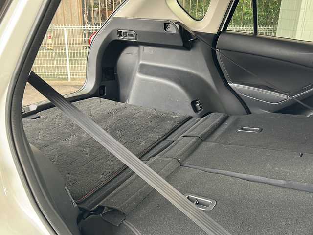 マツダ ＣＸ－５ XD 京都府 2015(平27)年 7.6万km クリスタルホワイトパールマイカ 純正ＳＤナビ　/バックサイドカメラ　/ドライブレコーダー/ＴＣＳ　　/ＭＴモード付　/LEDヘッドライト/衝突被害軽減システム　/盗難防止装置　/純正アルミホイール　/Bluetooh接続/ウィンカーミラー　/ＥＴＣ　/AACエアコン/オートライト/純正アルミホイール/エンジンスタートボタン/ＣＤ/スペアキー/リモコンキー