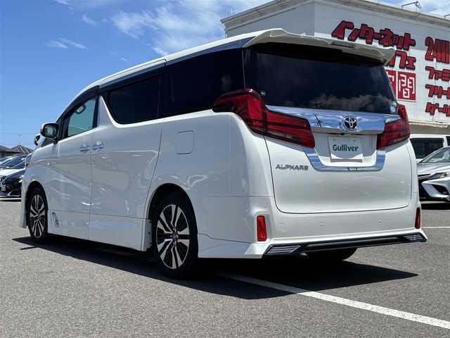 トヨタ アルファード S Cパッケージ 大分県 2018(平30)年 7.1万km ホワイトパールクリスタルシャイン ・純正ナビ(CD.DVD.SD.BT.USB.HDMI)/・フルセグテレビ/・バックモニター/・TRDエアロ/・プリクラッシュセーフティ/・レーンキープアシスト/・コーナーセンサー/・オートハイビーム/・レーダークルーズコントロール/・ETC/・ドライブレコーダー/・ブレーキホールド/・MTモード付きAT/・ステアリングヒーター/・ステアリングリモコン/・レザーシート/・シートヒーター/・シートクーラー/・パワーシート/・シートメモリー/・純正アルミホイール/・スマートキー