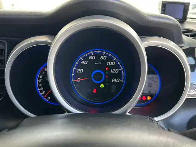 ホンダ Ｎ ＢＯＸ 2トーン カスタム ターボSSパッケージ 兵庫県 2014(平26)年 7.5万km プレミアムゴールドパープルパール 純正ナビ（VXM-145VSi）/　（AM/FM/CD/DVD/BT)/ワンセグTV/バックカメラ/プッシュスタート/横滑り防止装置/ステアリングリモコン/パドルシフト/クルーズコントロール（追従なし）/前後ドライブレコーダー/GPSレーダー/ETC/両側パワースライドドア/純正フロアマット/ドアバイザー/純正15インチアルミホイール/スマートキー/スペアキー1本/保証書
