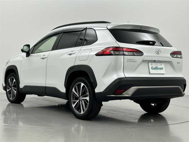 トヨタ カローラ クロス ハイブリッド Z 熊本県 2024(令6)年 0.8万km プラチナホワイトパールマイカ ワンオーナー　/禁煙車　/ガラスルーフ　/純正ナビ　/ビルトインＥＴＣ２．０　/前後クリアランスソナー　/前席シートヒーター　/トヨタセーフティーセンス/・プリクラッシュセーフティ/・ロードサインアシスト/・レーンキープアシスト/・オートマチックハイビーム/・アダブティブクルーズコントロール/・プロアクティブドライビングアシスト/・リアクロストラフィックアラート/・リアカメラディテクション/・駐車時支援パーキングサポートシステム/・ブラインドスポットモニター/横滑り防止/パワーバックドア/ハーフレザーシート/前席シートヒーター/純正１８インチAW/オートライト/LEDヘッドライト/フォグライト/スマートキー/プッシュスタート/取扱説明書