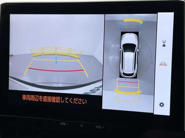 トヨタ カローラ クロス ハイブリッド Z 熊本県 2024(令6)年 0.8万km プラチナホワイトパールマイカ ワンオーナー　/禁煙車　/ガラスルーフ　/純正ナビ　/ビルトインＥＴＣ２．０　/前後クリアランスソナー　/前席シートヒーター　/トヨタセーフティーセンス/・プリクラッシュセーフティ/・ロードサインアシスト/・レーンキープアシスト/・オートマチックハイビーム/・アダブティブクルーズコントロール/・プロアクティブドライビングアシスト/・リアクロストラフィックアラート/・リアカメラディテクション/・駐車時支援パーキングサポートシステム/・ブラインドスポットモニター/横滑り防止/パワーバックドア/ハーフレザーシート/前席シートヒーター/純正１８インチAW/オートライト/LEDヘッドライト/フォグライト/スマートキー/プッシュスタート/取扱説明書