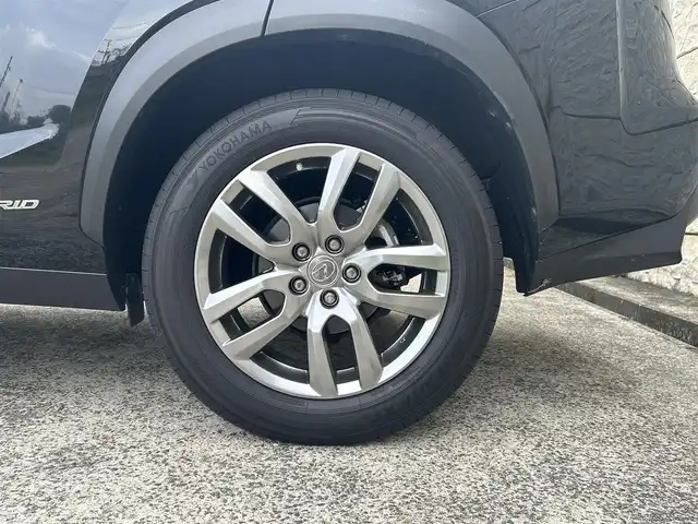 レクサス ＮＸ 300h 長崎県 2015(平27)年 4.4万km スターライトブラックガラスフレーク 純正ナビ/（CD/DVD/BT/フルセグ）/バックカメラ/衝突軽減システム/レーンアシスト/ブラインドスポットモニター/コーナーセンサー/レーダークルーズ/ETC/前席パワーシート/パワーバックドア/パドルシフト/前後ドライブレコーダー/社外レーダー（ZERO330V）/純正18インチAW