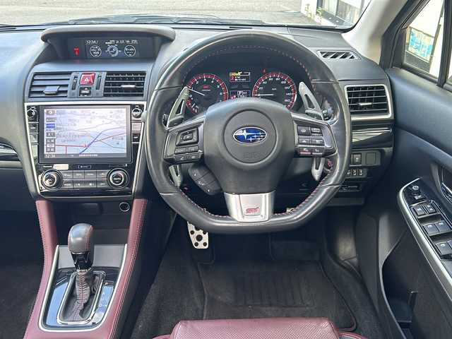 スバル レヴォーグ 2．0STIスポーツアイサイト 山形県 2017(平29)年 11.3万km ストームグレーメタリック 禁煙車/４WD/アイサイト/純正ナビ/（AM/FM/フルセグ/BT）/BSM/クルーズコントロール/前後ドライブレコーダー/前席シートヒーター/前席パワーシート/電動格納ミラー/デジタルインナーミラー/オートLEDヘッドライト/LEDフォグライト/ドアバイザー/横滑り防止装置/レーンキープアシスト/純正アルミホイール