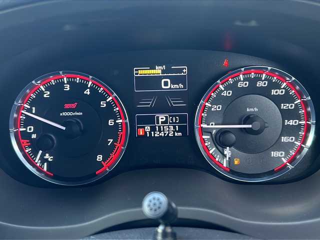 スバル レヴォーグ 2．0STIスポーツアイサイト 山形県 2017(平29)年 11.3万km ストームグレーメタリック 禁煙車/４WD/アイサイト/純正ナビ/（AM/FM/フルセグ/BT）/BSM/クルーズコントロール/前後ドライブレコーダー/前席シートヒーター/前席パワーシート/電動格納ミラー/デジタルインナーミラー/オートLEDヘッドライト/LEDフォグライト/ドアバイザー/横滑り防止装置/レーンキープアシスト/純正アルミホイール