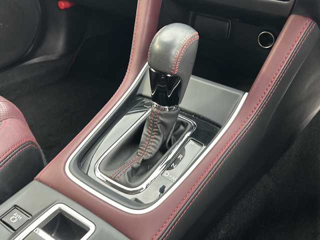 スバル レヴォーグ 2．0STIスポーツアイサイト 山形県 2017(平29)年 11.3万km ストームグレーメタリック 禁煙車/４WD/アイサイト/純正ナビ/（AM/FM/フルセグ/BT）/BSM/クルーズコントロール/前後ドライブレコーダー/前席シートヒーター/前席パワーシート/電動格納ミラー/デジタルインナーミラー/オートLEDヘッドライト/LEDフォグライト/ドアバイザー/横滑り防止装置/レーンキープアシスト/純正アルミホイール