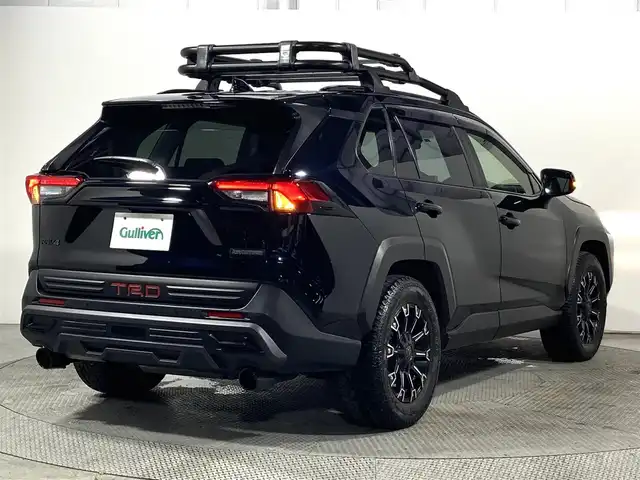 トヨタ ＲＡＶ４ アドベンチャー 大阪府 2019(令1)年 3.3万km アティチュードブラックマイカ 純正９ｉｎｃナビ（ＤＶＤ再生／Ｂｌｕｅｔｏｏｔｈ／フルセグ）　レーダークルコン　革シート　Ｂカメラ　コーナーセンサー　レーンアシスト　Ｐシート　ダウンヒルアシスト　ＢＳＭ　前後ドラレコ　Ｐスタート