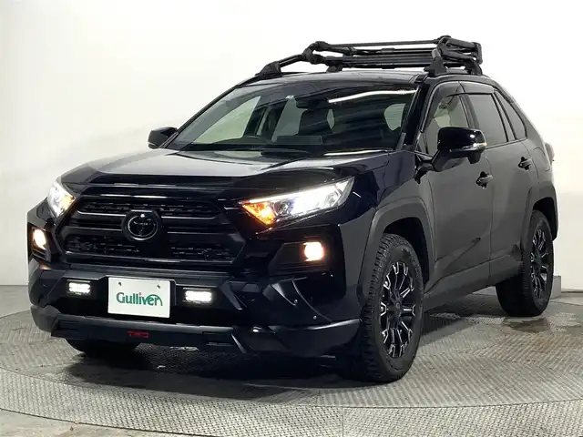 トヨタ ＲＡＶ４ アドベンチャー 大阪府 2019(令1)年 3.3万km アティチュードブラックマイカ 純正９ｉｎｃナビ（ＤＶＤ再生／Ｂｌｕｅｔｏｏｔｈ／フルセグ）　レーダークルコン　革シート　Ｂカメラ　コーナーセンサー　レーンアシスト　Ｐシート　ダウンヒルアシスト　ＢＳＭ　前後ドラレコ　Ｐスタート