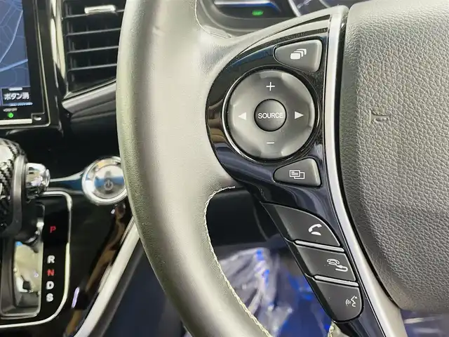 ホンダ オデッセイ ハイブリッド アブソルート・EXホンダセンジング 埼玉県 2018(平30)年 2.6万km プレミアムヴィーナスブラックP ＭＣ後期　両側電動ドア　純正MOPギャザーズ９型ナビ　純正フリップダウンモニター　全周囲モニター　ハーフレザーシート　シートヒーター　パワーシート　後席オットマン　ビルトインＥＴＣ　２．０　前後ドラレコ　Ｂluetooth　フルセグＴＶ HDMI Fフォグ