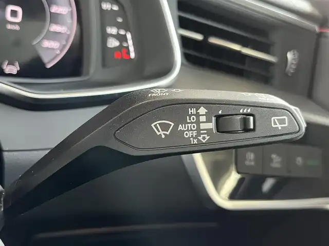 アウディ Ａ６ 40TDIクワトロ Sライン 山形県 2022(令4)年 3.8万km 黒 Slineパッケージ/・バルコナレザー/・HDマトリクスLEDヘッドライト/・サラウンドビューカメラ/・パークアシストプラス/・マルチカラーアンビエントライト/テクノロジーパッケージ/・４ゾーンデラックスオートマチックエアコン/・電動リアゲート/・フットオープナー/・ワイアレス充電/・全席シートヒーター/純正ナビ/フルセグTV