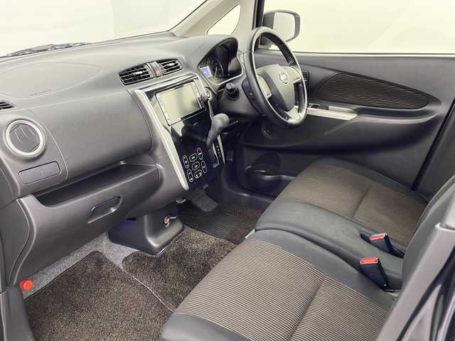 日産 デイズ ハイウェイスターX 新潟県 2014(平26)年 7.8万km プレミアムパープルP 純正SDナビ/(AM/FM/CD/DVD)/バックモニター/HIDヘッドライト/純正アルミホイール付夏タイヤ積込/(155/65/R14/4mm)/アイドリングストップ/電動格納ミラー/純正フロアマット/ドアバイザー/スマートキー/ETC