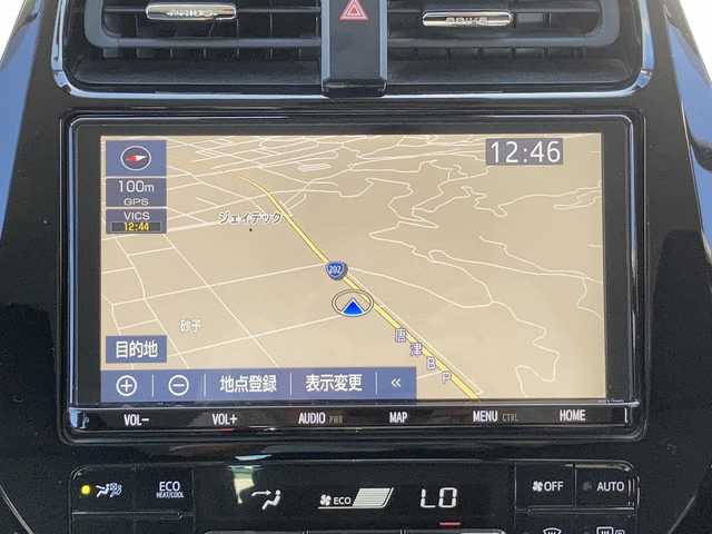 トヨタ プリウス A 佐賀県 2019(平31)年 4.8万km スティールブロンドM 純正9インチナビ/バックカメラ/プリクラッシュセーフティ/レーンディパーチャーアラート/オートハイビーム/アダプティブクルーズコントロール/パーキングアシスト/クリアランスソナー/ブラインドスポットモニター/リアクロストラフィックアラート/ヘッドアップディスプレイ/パワーシート/プッシュスタート/スマートキー/LEDヘッドライト/フォグライト/純正アルミホイール