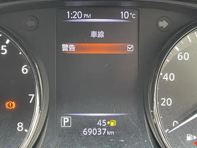 日産 エクストレイル 20X 東京都 2017(平29)年 6.9万km ダークメタルグレー 社外ナビ　/バックカメラ　/Ｂｌｕｅｔｏｏｔｈ　/電動リアゲート　/ドアミラーヒーター　/ＥＴＣ　/純正アルミホイール　/４WD　/エンジンスタートボタン　/ABS　/ダウンヒルアシストコントロール　/ステアリングスイッチ/オートライト