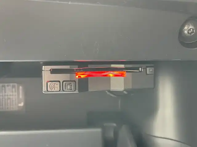 日産 エクストレイル 20X 東京都 2017(平29)年 6.9万km ダークメタルグレー 社外ナビ　/バックカメラ　/Ｂｌｕｅｔｏｏｔｈ　/電動リアゲート　/ドアミラーヒーター　/ＥＴＣ　/純正アルミホイール　/４WD　/エンジンスタートボタン　/ABS　/ダウンヒルアシストコントロール　/ステアリングスイッチ/オートライト