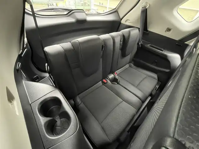 日産 エクストレイル 20X 東京都 2017(平29)年 6.9万km ダークメタルグレー 社外ナビ　/バックカメラ　/Ｂｌｕｅｔｏｏｔｈ　/電動リアゲート　/ドアミラーヒーター　/ＥＴＣ　/純正アルミホイール　/４WD　/エンジンスタートボタン　/ABS　/ダウンヒルアシストコントロール　/ステアリングスイッチ/オートライト