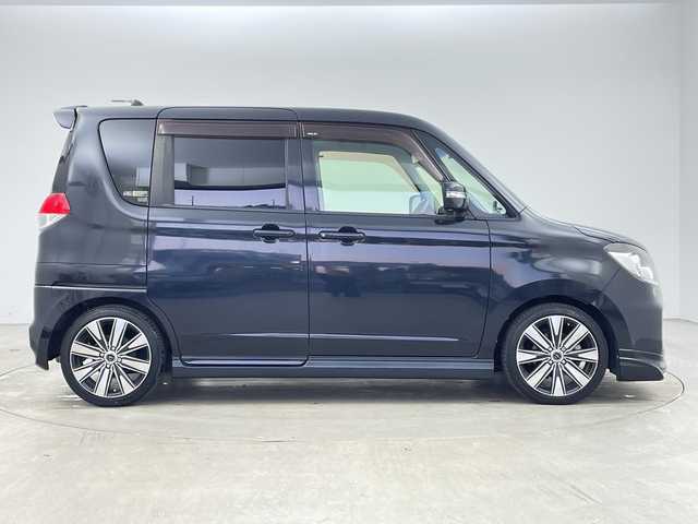 スズキ ソリオ バンディット DJE 兵庫県 2014(平26)年 5.1万km ブルーイッシュブラックパール3 ・社外ナビ（MDV-Z701）/CD/DVD/MSV/TV/・バックカメラ/・ETC/・両側パワースライドドア/・社外ドライブレコーダー/・クルーズコントロール/・レーダーブレーキサポート/・LEDヘッドライト/・社外16インチアルミホイール/・社外マフラー/・TEIN車高調/・スマートキー