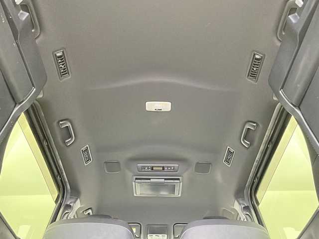 トヨタ ヴォクシー ZS 煌Ⅱ 新潟県 2020(令2)年 5.7万km ブラック 純正９インチメモリナビ(NSZT-Y68T)/フリップダウンモニター/フルセグTV/ビルトインETC/両側パワースライドドア/スマートキー/クルーズコントロール/スマートキー/LEDヘッドライト/両側パワースライドドア/レーンキープアシスト/アイドリングストップ/取扱説明書