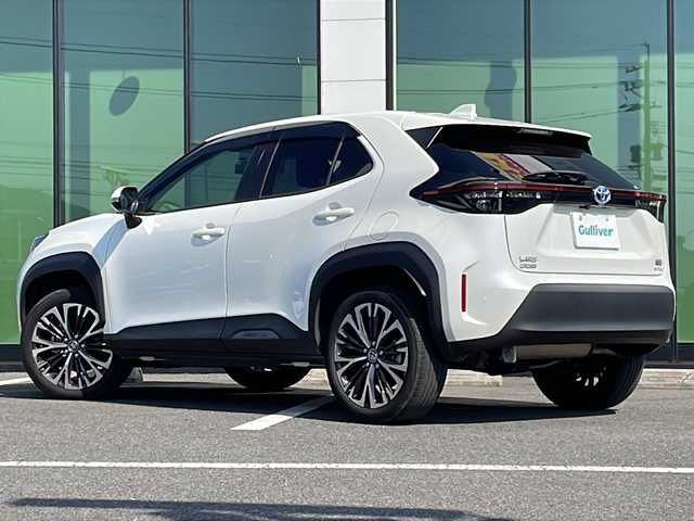 トヨタ ヤリスクロス ハイブリッド Z 福島県 2020(令2)年 3.5万km ホワイトパールクリスタルシャイン 純正ナビ　フルセグ/アップルカープレイ機能有/純正ビルトインETC/ヘッドアップディスプレイ/ブランイドスポットモニター/全方位カメラ/シートヒーター/パワーシート/セーフティセンス/オートハイビーム/純正フロアマット/純正ドアバイザー/スマートキー