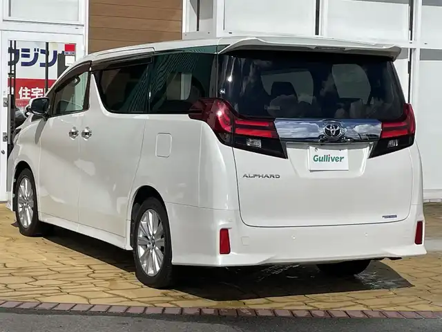 トヨタ アルファード S Aパッケージ 宮崎県 2015(平27)年 6.6万km ホワイトパールクリスタルシャイン 社外ナビ/Bluetooth（電話接続のみ）/ツインサンルーフ/両側パワースライドドア/バックカメラ/ETC/クルーズコントロール/ドライブレコーダー/LEDヘッドライト/純正18インチアルミ/純正フロアマット