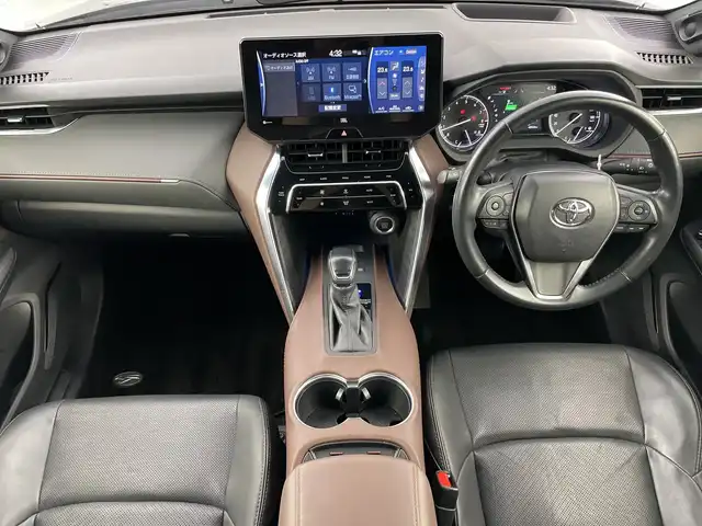 トヨタ ハリアー Z レザーパッケージ 愛知県 2020(令2)年 4.9万km プレシャスブラックパール 禁煙車/純正12.3インチナビ/（AM/FM/フルセグTV/Bluetooth/USB)/全方位カメラ/JBLサウンド/トヨタセーフティセンス/・プリクラッシュセーフティ/・レーントレーシングアシスト/・レーンディパーチャーアラート/・レーダークルーズコントロール/・アダプティブハイビームシステム/・ロードサインアシスト/・プロアクティブドライビングアシスト/・パーキングサポートブレーキ/・発進遅れ告知機能/・ブラインドスポットモニター/ヘッドアップディスプレイ/デジタルインナーミラー/ETC2.0/ドライブレコーダー/本革シート/シートベンチレーション/シートヒーター/パワーシート/メモリシート/ステアリングヒーター/パワーバックドア/純正19インチアルミホイール/LEDヘッドライト/フロントフォグランプ/オートライト/スマートキー/プッシュスタート/横滑り防止装置/純正フロアマット/オートホールド/電子パーキングブレーキ