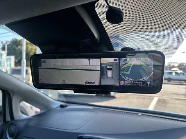 日産 ノート e－パワー X 東京都 2018(平30)年 4.2万km ブリリアントホワイトパール ワンオーナー/スマート・ルームミラー/純正メモリーナビ/アラウンドビューモニター/フルセグテレビ/ETC/プッシュスタート/純正１５インチアルミ/保証書/取説書