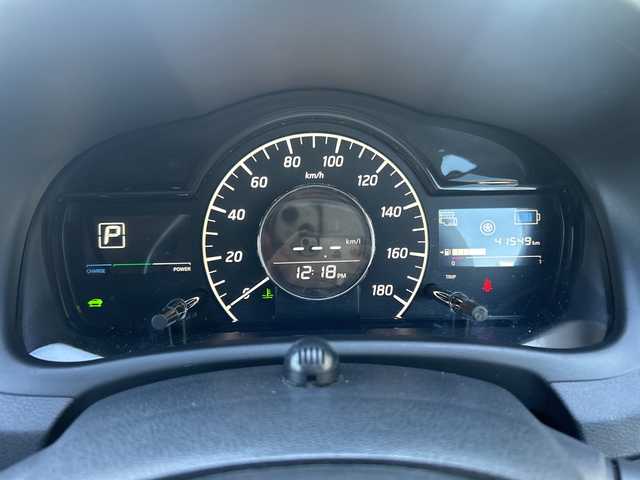 日産 ノート e－パワー X 東京都 2018(平30)年 4.2万km ブリリアントホワイトパール ワンオーナー/スマート・ルームミラー/純正メモリーナビ/アラウンドビューモニター/フルセグテレビ/ETC/プッシュスタート/純正１５インチアルミ/保証書/取説書