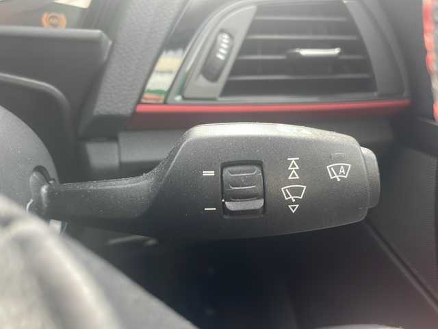 ＢＭＷ １１８ｄ スタイル 福島県 2017(平29)年 7.4万km 黒 純正HDDナビ/（FM/AM/DVD/BT)/バックカメラ/ワンセグTV/LEDヘッドライト/オートライト/アイドリングストップ/横滑り防止装置/ETC/社外16インチAW/プッシュスタート/スマートキー/取扱説明書
