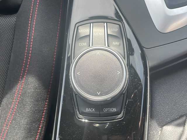ＢＭＷ １１８ｄ スタイル 福島県 2017(平29)年 7.4万km 黒 純正HDDナビ/（FM/AM/DVD/BT)/バックカメラ/ワンセグTV/LEDヘッドライト/オートライト/アイドリングストップ/横滑り防止装置/ETC/社外16インチAW/プッシュスタート/スマートキー/取扱説明書
