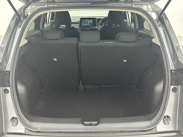 日産 ノート X 岡山県 2022(令4)年 1万km ダークメタルグレー 純正9型ディスプレイオーディオ/(USB/BT/フルセグTV/CarPlay/HDMI)/全周囲カメラ/デジタルインナーミラー/ETC/ステアリングスイッチ/衝突軽減ブレーキ/レーンキープアシスト/オートハイビームアシスト/LEDオートヘッドライト/ブラインドスポットモニター/スマートキー