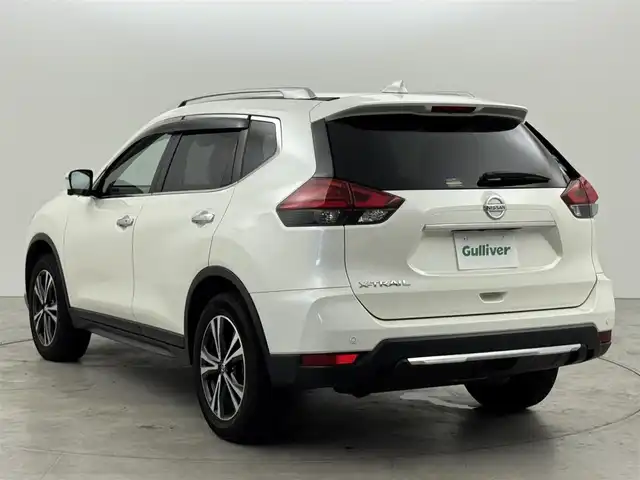 日産 エクストレイル 20Xi レザーエディション 福岡県 2020(令2)年 6.6万km ブリリアントホワイトパール パノラミックガラスルーフ　/純正９型ナビ／フルセグTV　/全方位カメラ　/インテリジェントルームミラー　/ＥＴＣ　/前方ドラレコ　/プロパイロット　/コーナーセンサー　/エマージェンシーブレーキ　/レーンキープ　/パワーバックドア　/シートヒーター　/ヒーテッドドアミラー　/パワーシート　/純正１８インチアルミホイール　/ＬＥＤヘッドライト