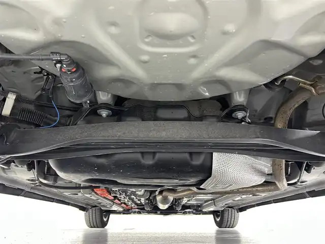 トヨタ アクア Z 佐賀県 2022(令4)年 2.6万km プラチナホワイトパールマイカ 純正10インチディスプレイオーディオ/FM/AM/BT/USB/HDMI/フルセグTV/トヨタセーフティセンス/レーダークルーズコントロール/レーントレーシングアシスト/オートマチックハイビーム/ロードサインアシスト/コーナーセンサー/モデリスタエアロ/バックカメラ/ハーフレザーシート/パワーシート /シートヒーター/ステアリングヒーター/コーナーセンサー/純正16インチアルミホイール/LEDヘッドライト/フォグランプ /スマートキー/ビルドインETC